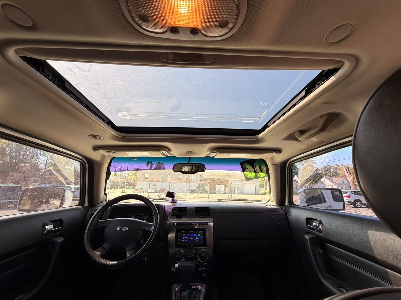 2006 HUMMER H3 - Image 13