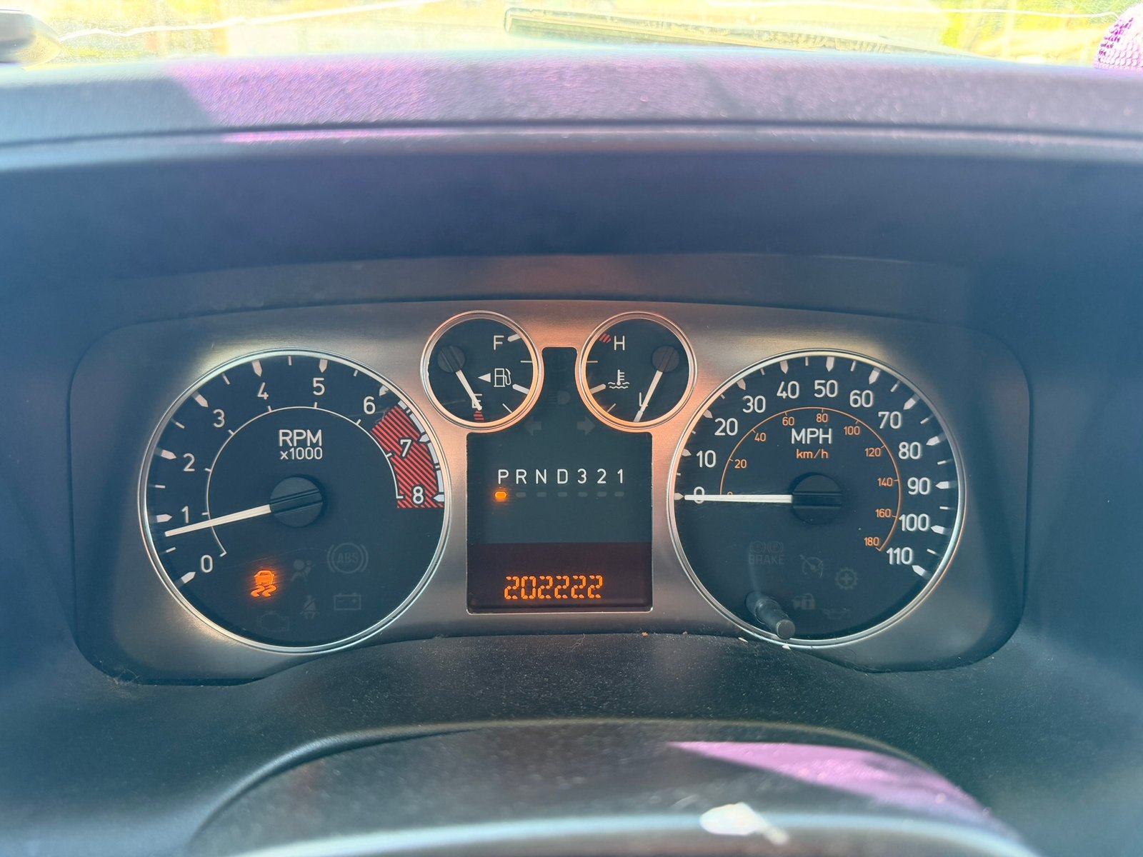 2006 HUMMER H3 - Image 16