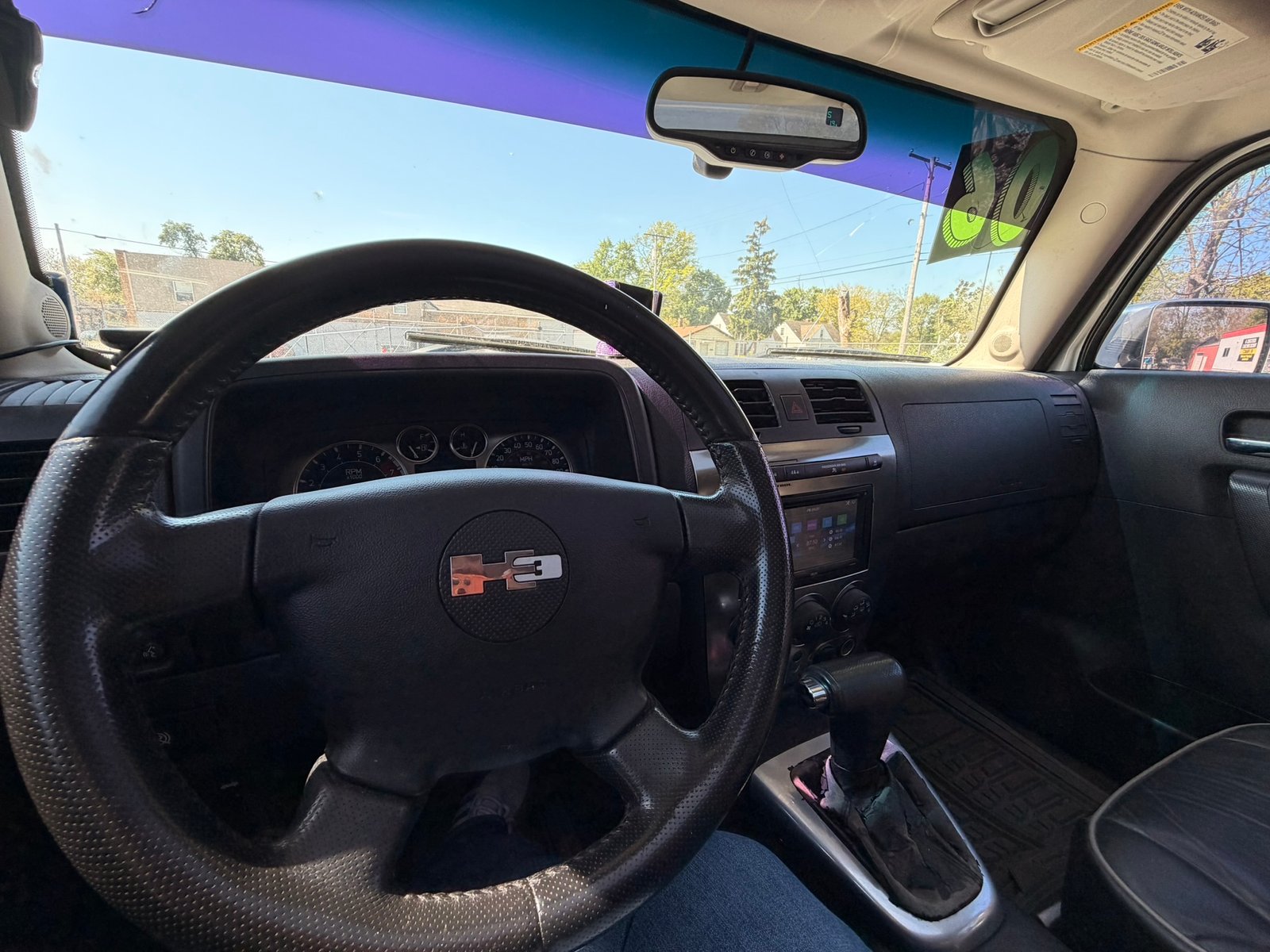 2006 HUMMER H3 - Image 17