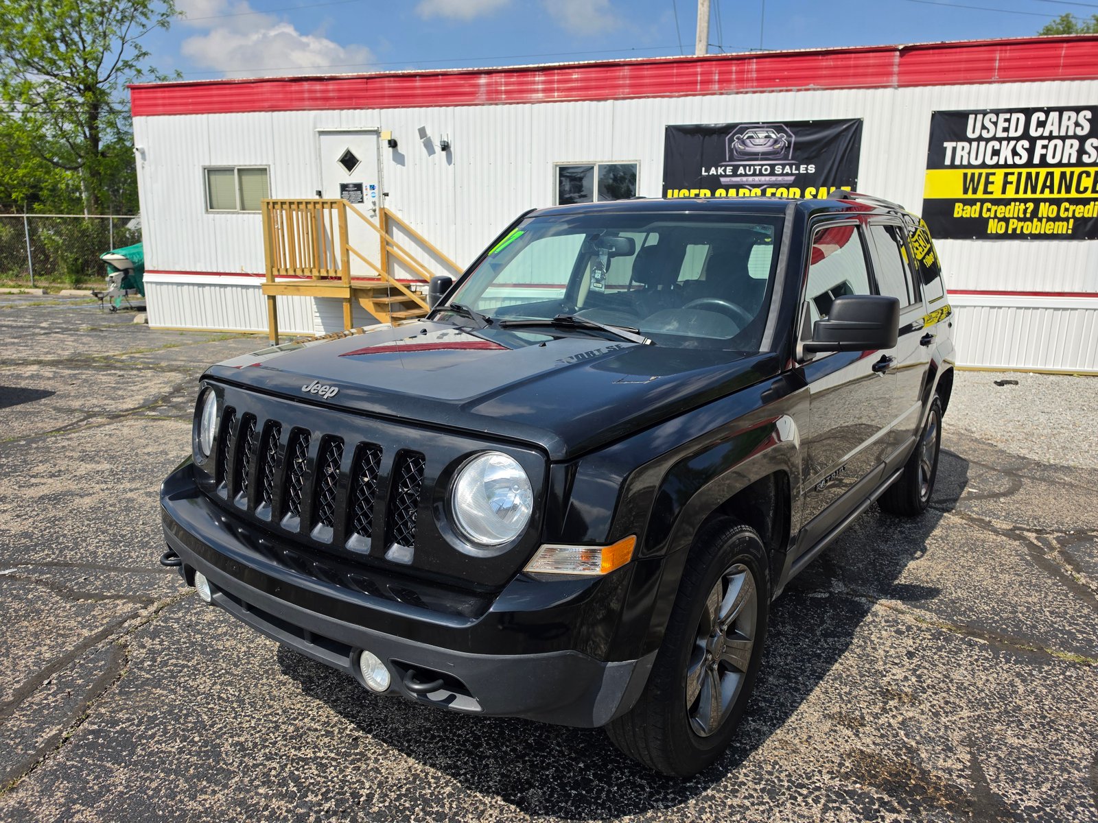 2017 JEEP PATRIOT - Image 1