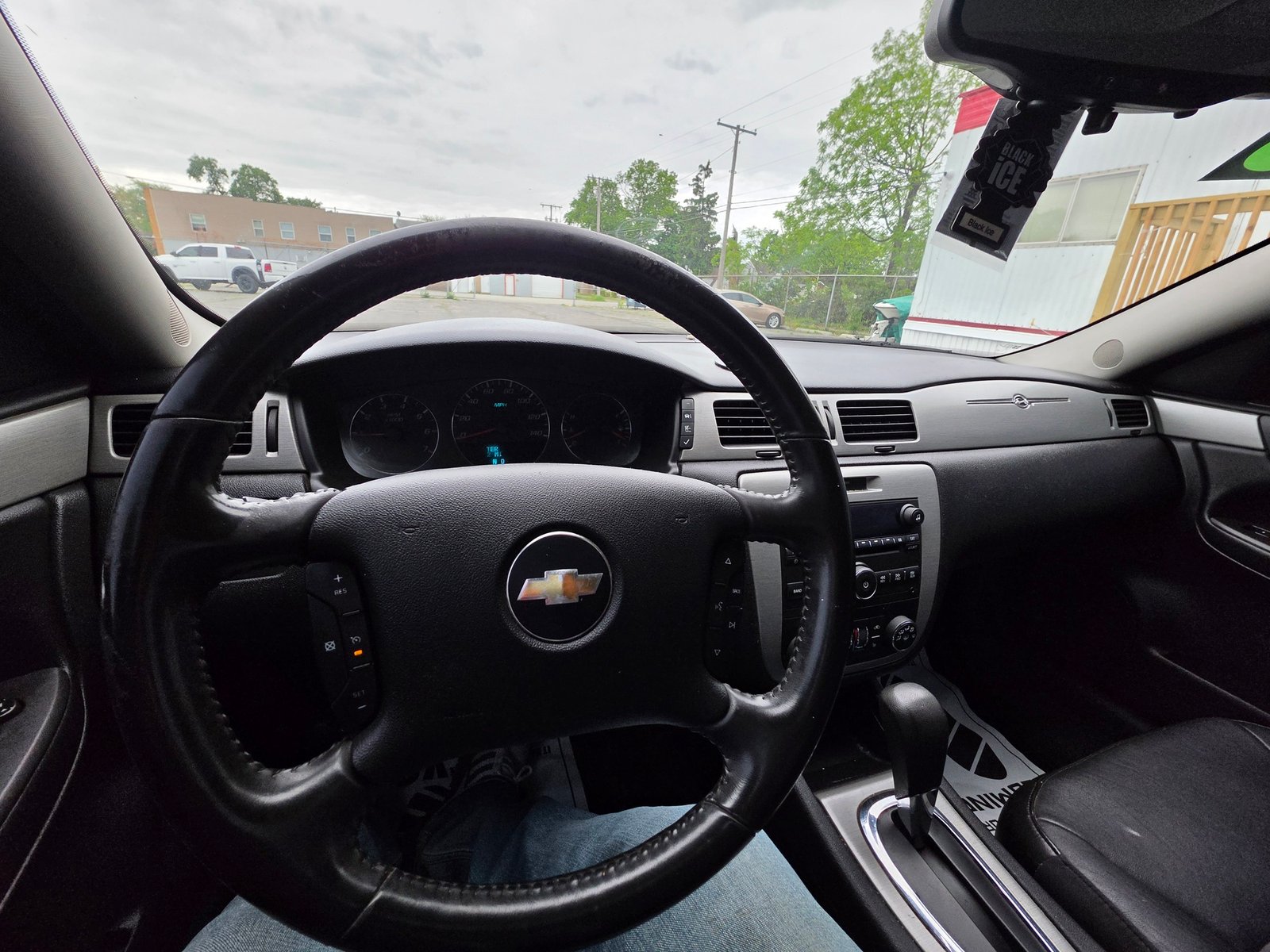 2008 CHEVROLET IMPALA - Image 13